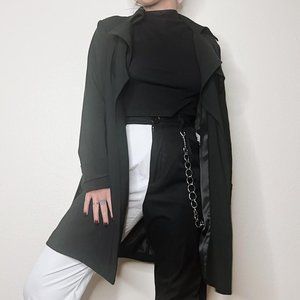 TINY BLACK FRONT TIE FITTED PETTICOAT ❆